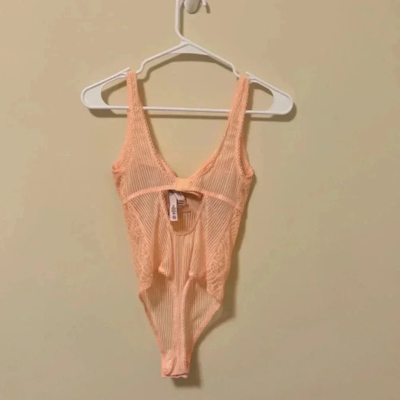 V. Secret  DREAM ANGELS floral lace & stripe teddy BODYSUIT mesh sheer Size 32C - Picture 6 of 11